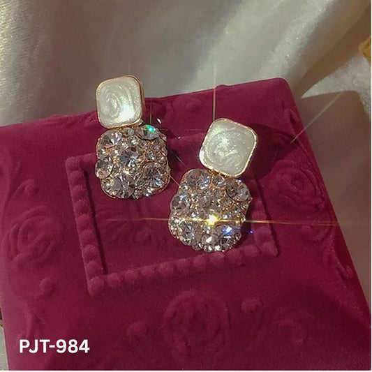 Women's Alloy Marble Crystal Earrings 2 Pcs Black White Golden