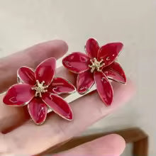 Metal Flower Drops Oil Earrings European American Style Personality Fashion Stud Earrings Ms Girl Travel Wedding Accessories