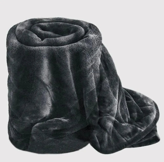 Grey Velvet Fleece Double Bedsheet Set 3 Pcs