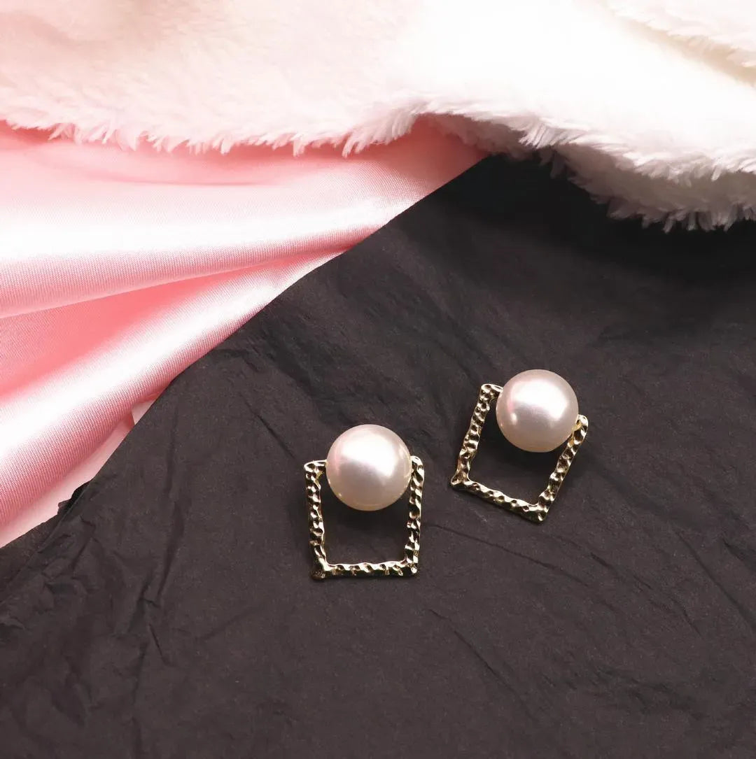 Pearl Stud Earrings Gold Square Frame Pakistan